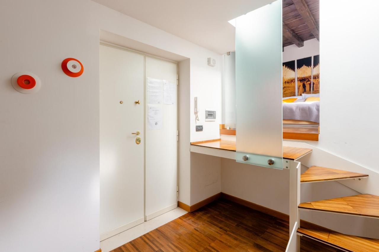 Just Here - La Mansarda Appartement