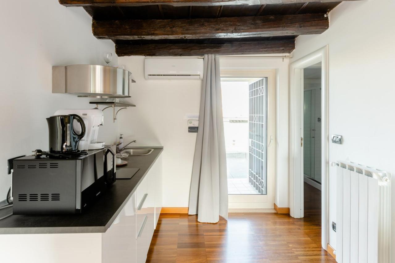 Just Here - La Mansarda Appartement